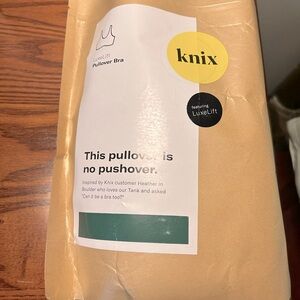 NWT Knix bra, No wire, no hooks, amazingly supportive.